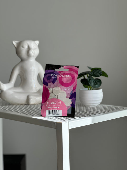 Disposable white files PODODISC M 20 mm EXPERT 240 grit (50 pcs)