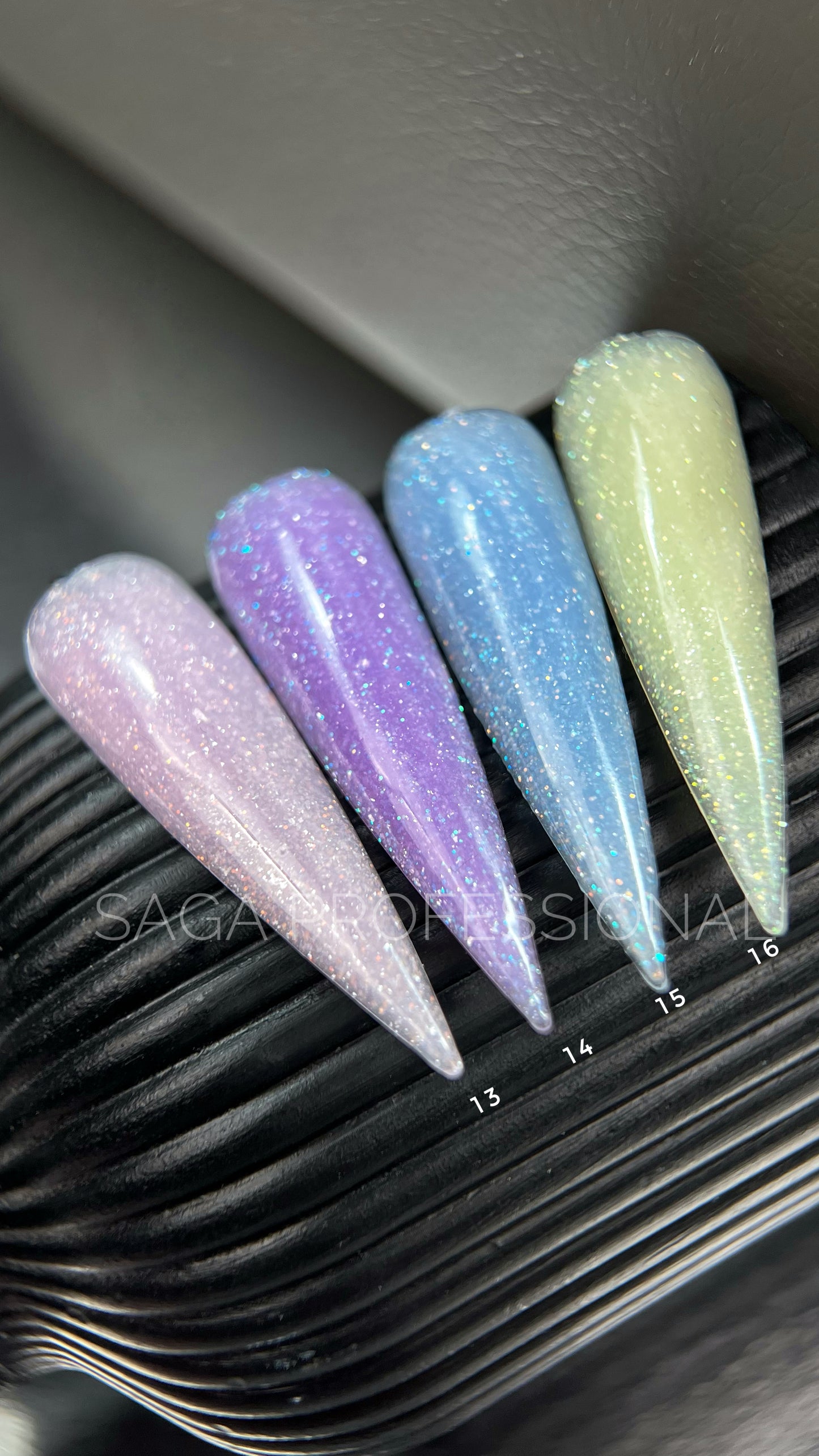 SAGA Shimmer Base 15 ml 13