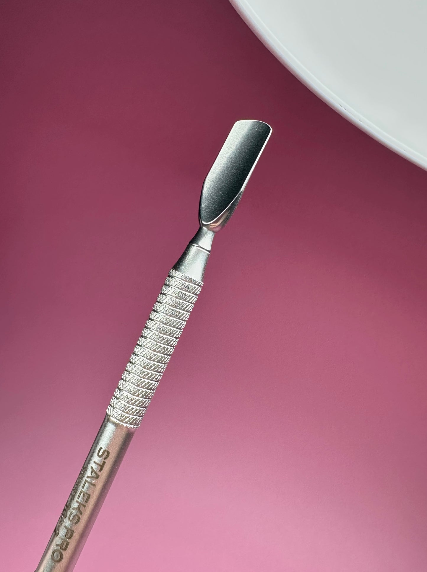 STALEKS Pro Manicure pusher (rounded pusher + hatchet)