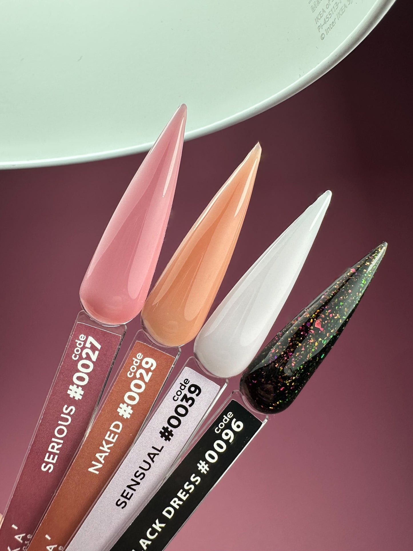 DNKa' Cover Base 0027 Serious 12 ml