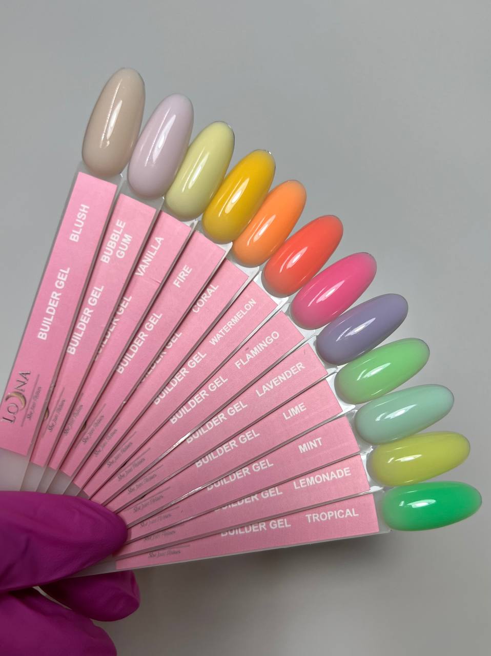 LOONA BUBBLE GUM Builder Gel 15 ml