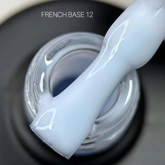 SAGA French Base 15 ml 12