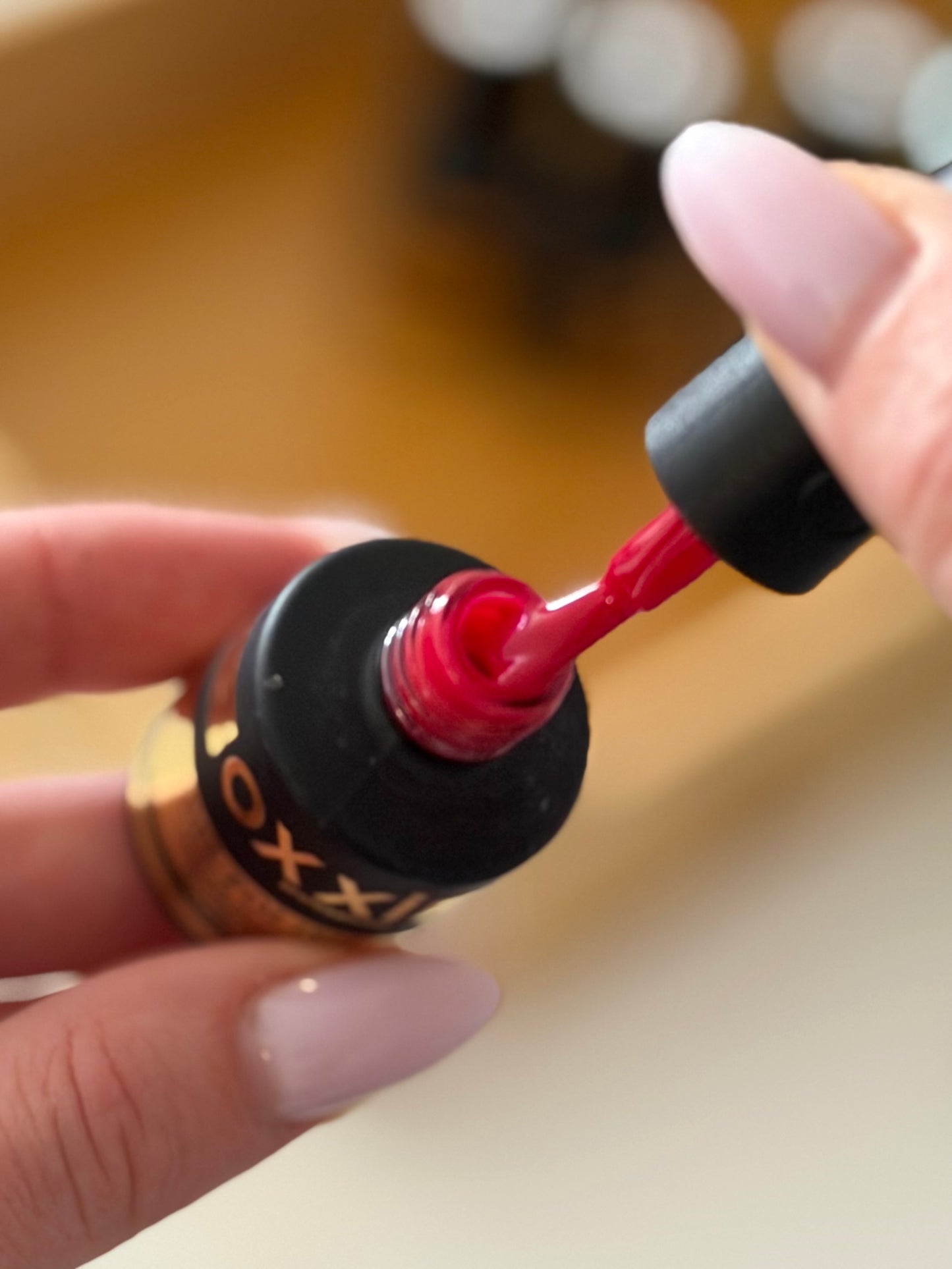 OXXI Professional 08 ml Gel Polish 111