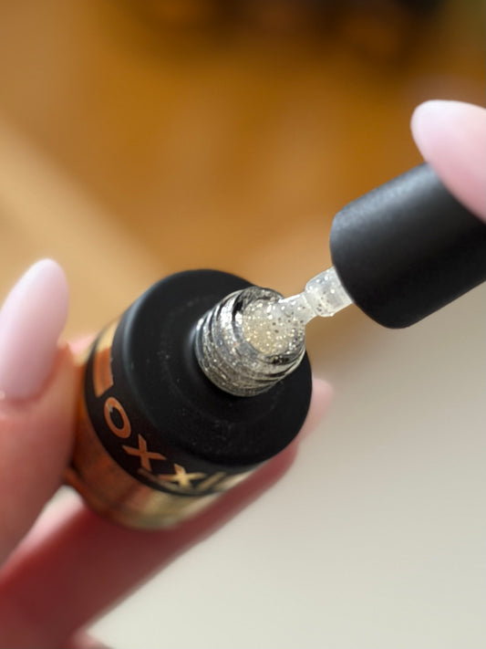 OXXI Professional 08 ml Gel Polish 221