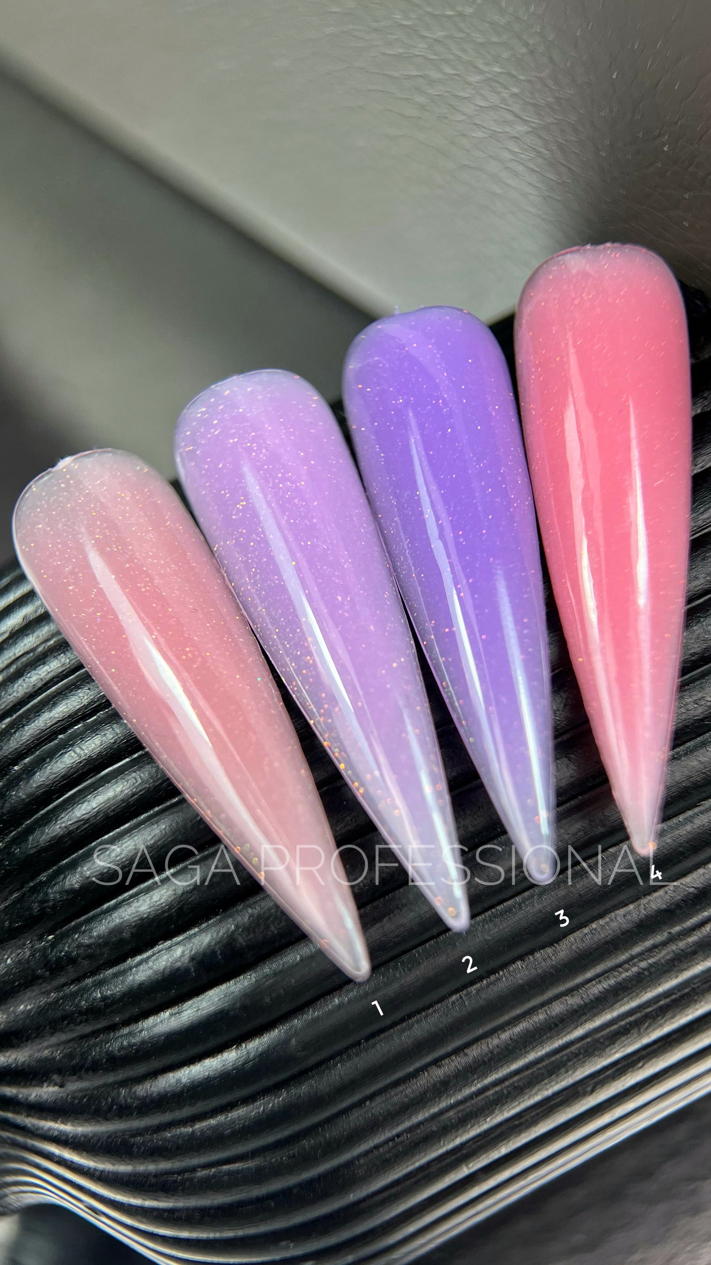 SAGA Shimmer Base 15 ml 01