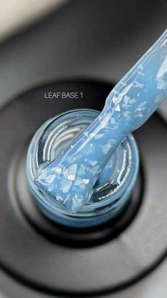 SAGA Leaf Base 9 ml 01