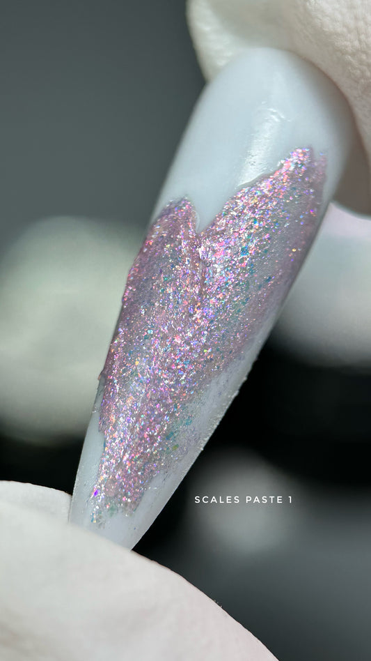 SAGA Scales Paste 5g 01