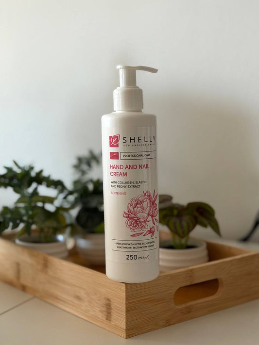 Shelly Hand and Nail Cream with collagen, elastin and peony extract